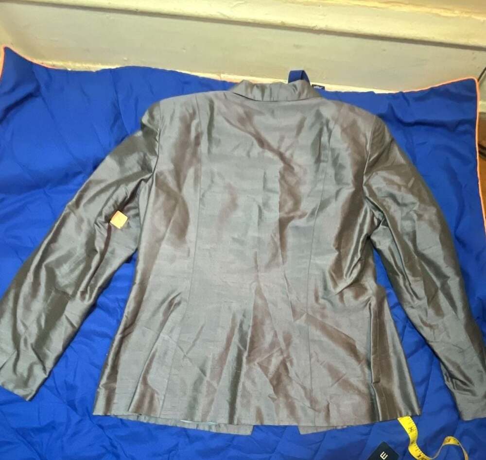 Saville Suit Women's 100% Silk Gray Skirt Suit Set Size 12 - Picture 11 of 16